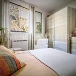 Modernist Apartment In The Hear Of Barcelona, Unit 3